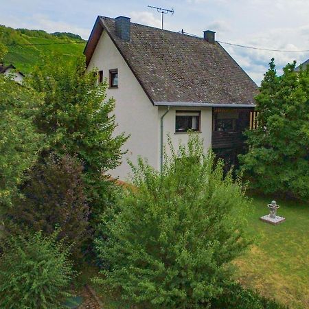 젤틴겐라티그 Moselhaus B&B 외부 사진